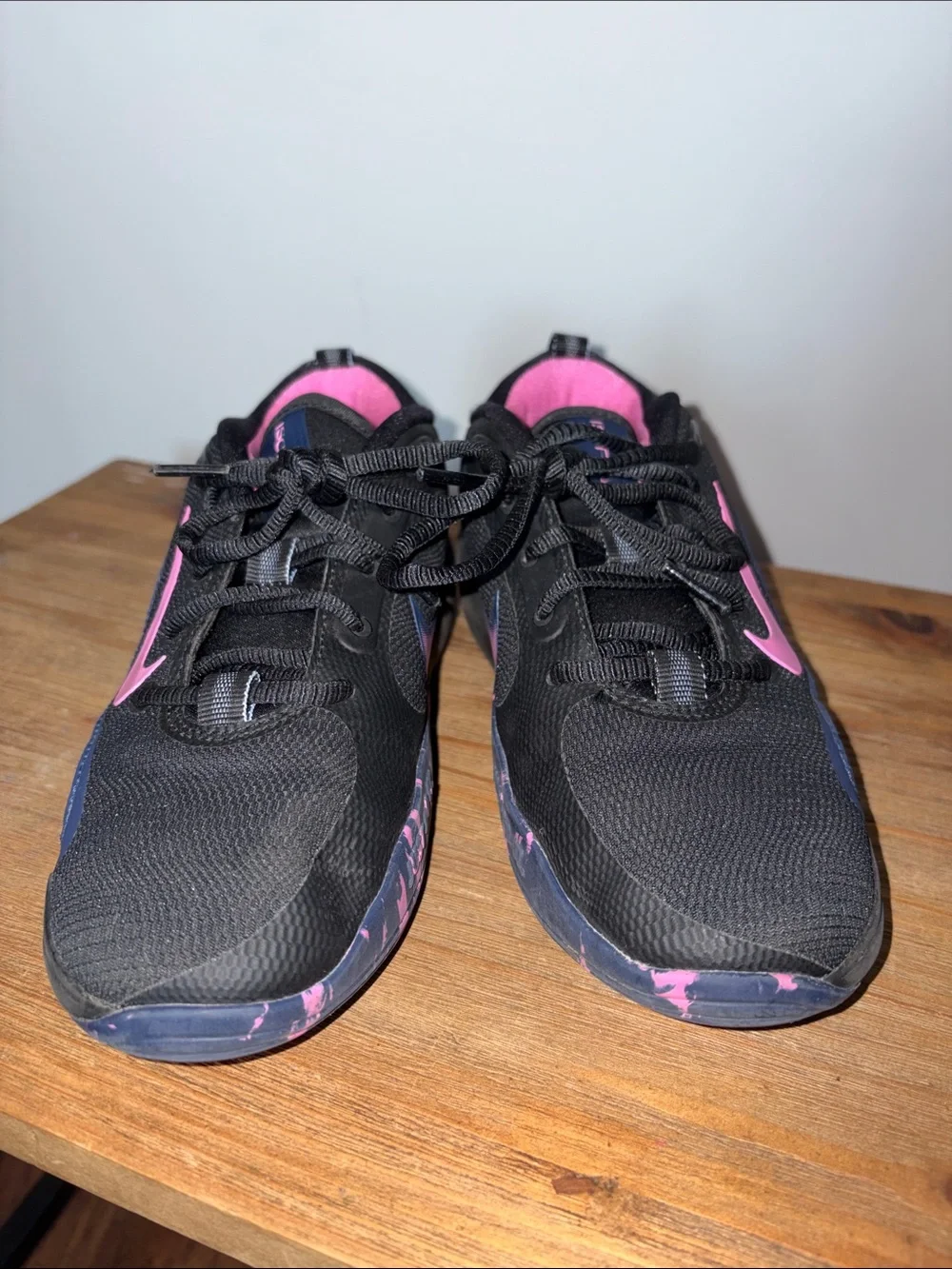 Nike Kids' Grade School IsoFly Basketball Shoes 3 Youth